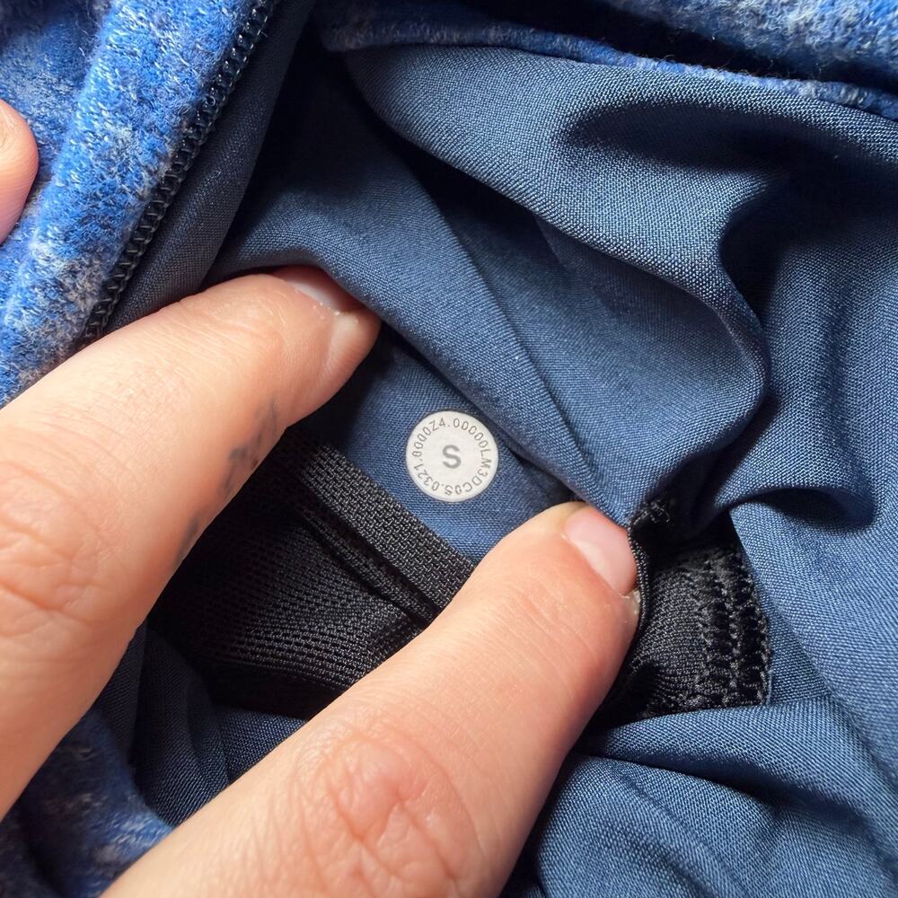 Lululemon Surge Warm Full Zip - Picture 2 of 6